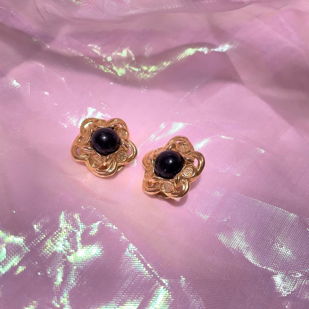 Vintage Black + Gold Tone Clip Ons